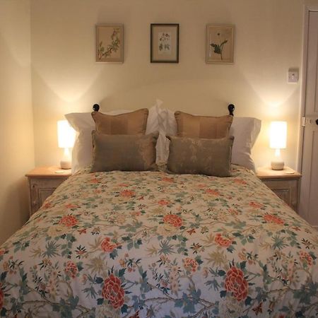 Church Farmhouse B & B Kennett Quarto foto